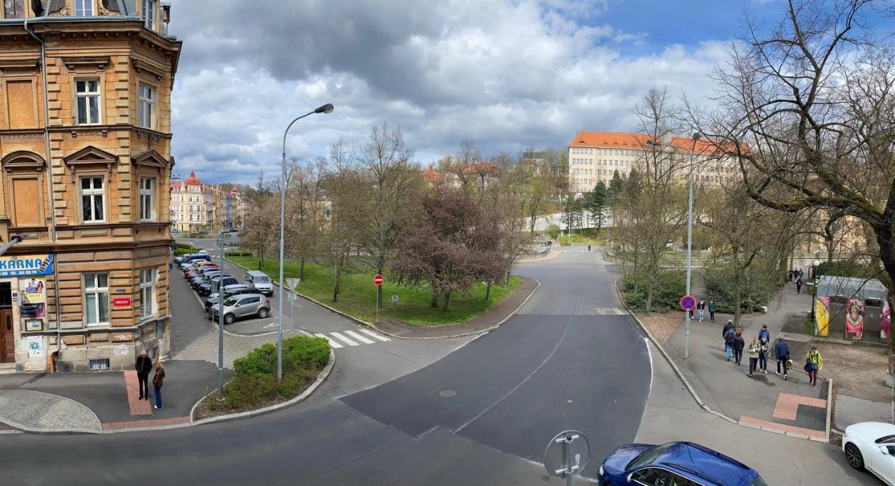 Top Class Apartments In Carlsbad Bulharska Street การ์โลวีวารี ภายนอก รูปภาพ