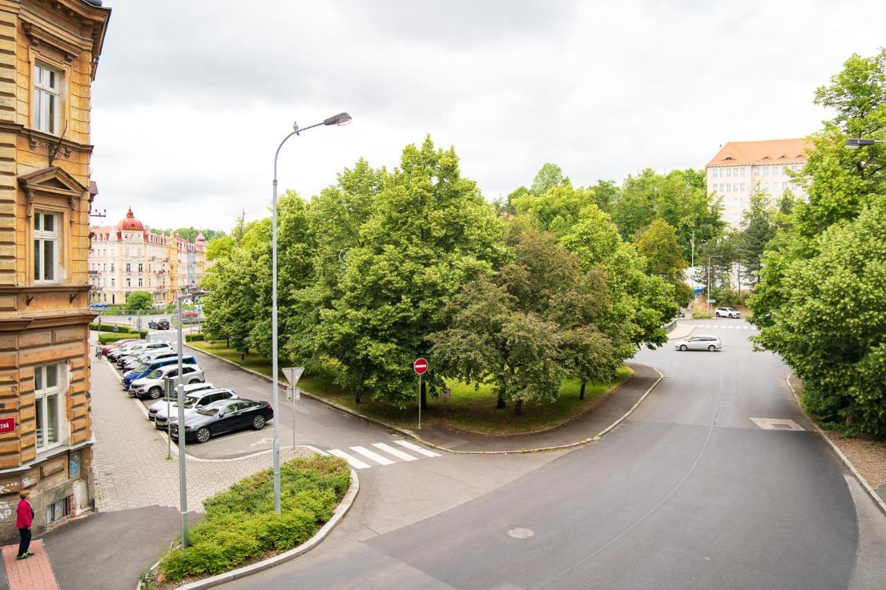Top Class Apartments In Carlsbad Bulharska Street การ์โลวีวารี ภายนอก รูปภาพ