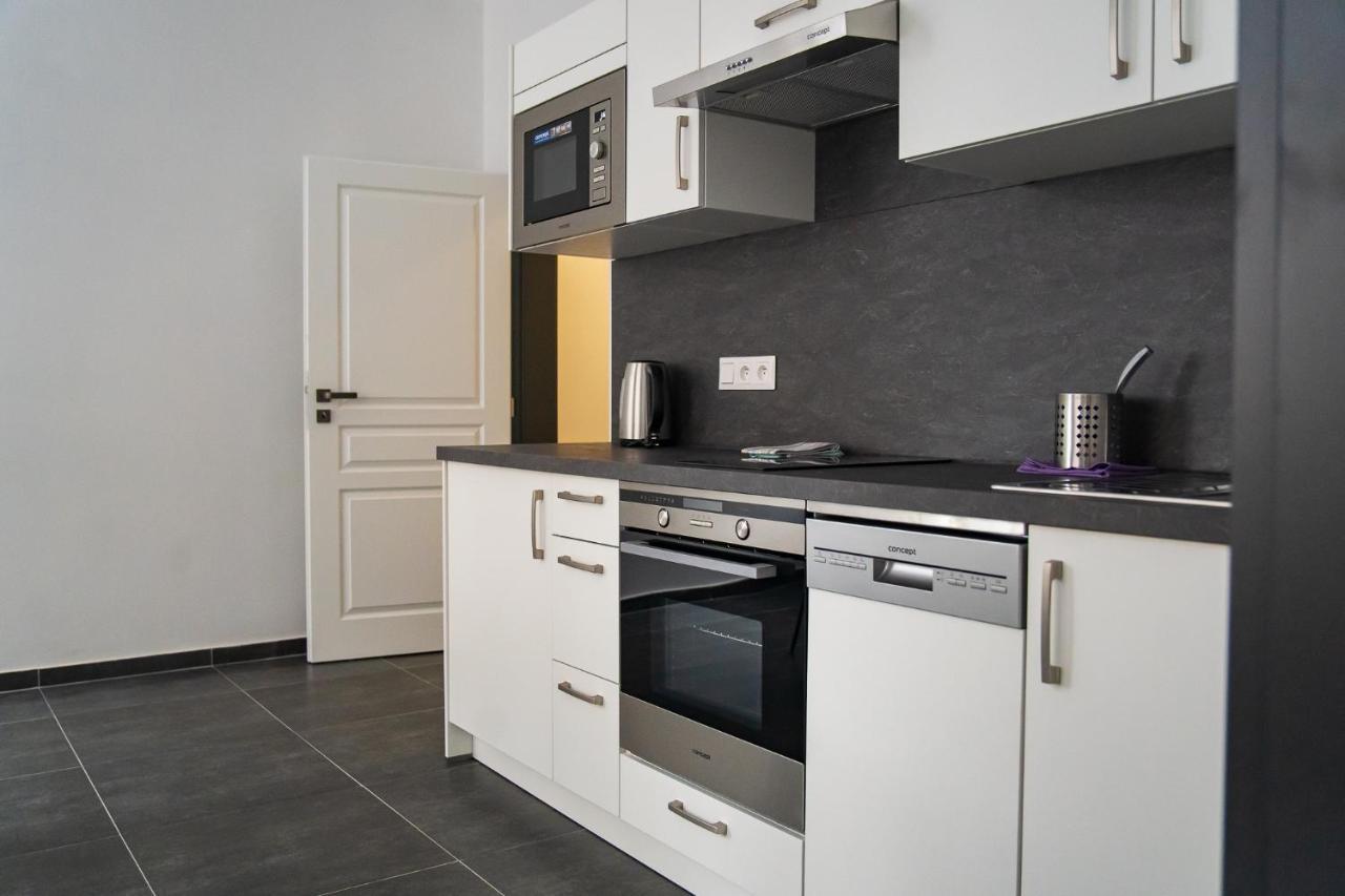 Top Class Apartments In Carlsbad Bulharska Street การ์โลวีวารี ภายนอก รูปภาพ