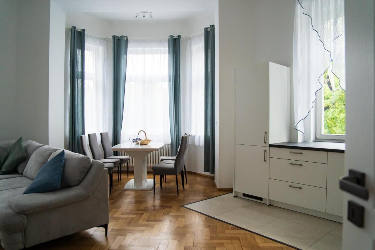 Top Class Apartments In Carlsbad Bulharska Street การ์โลวีวารี ภายนอก รูปภาพ