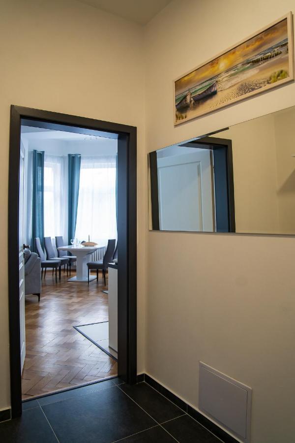 Top Class Apartments In Carlsbad Bulharska Street การ์โลวีวารี ภายนอก รูปภาพ